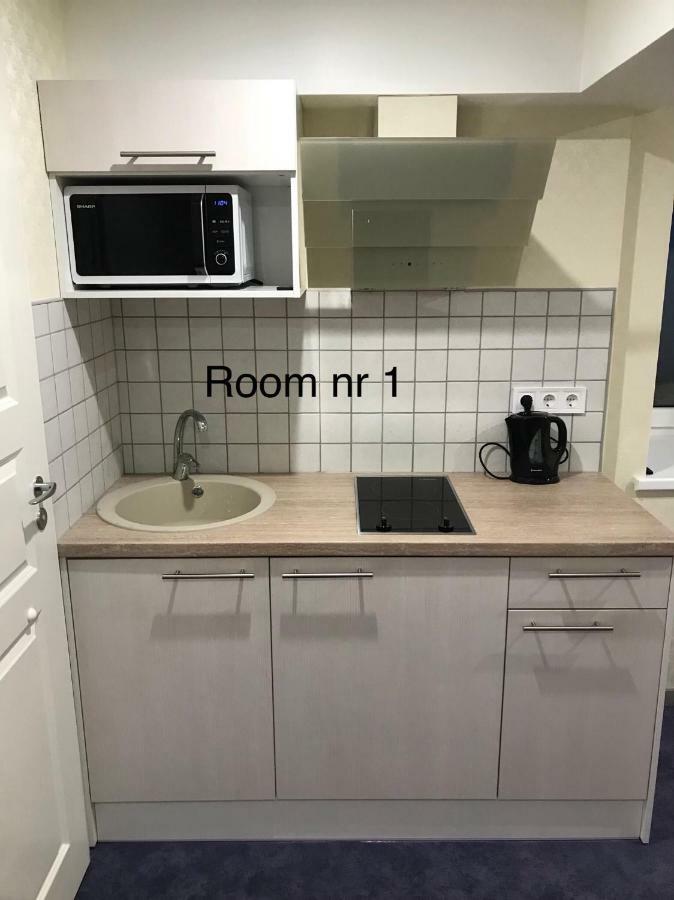 Liivalaia 40 Cozy Kitchen Studio Талин Екстериор снимка