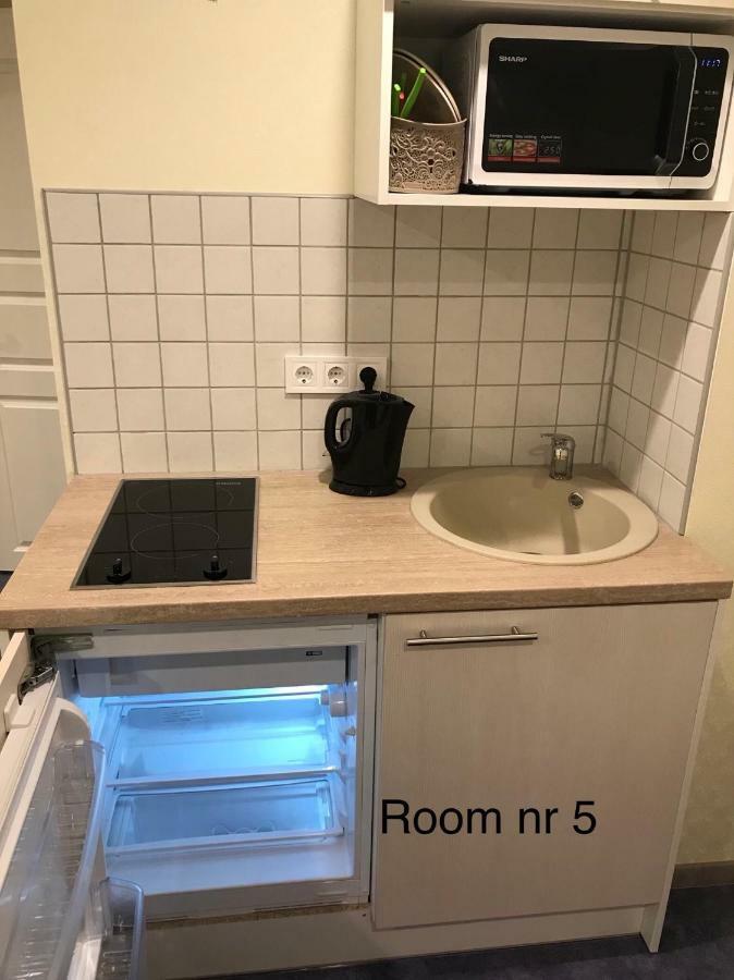 Liivalaia 40 Cozy Kitchen Studio Талин Екстериор снимка